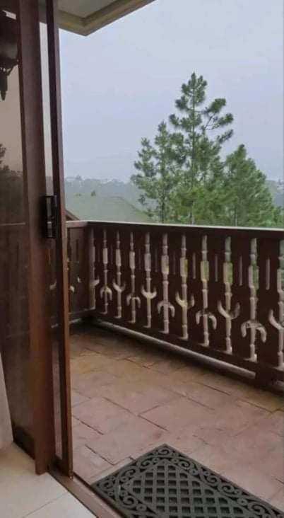 Carol Crosswinds Tagaytay Hotel Cavite City Bagian luar foto
